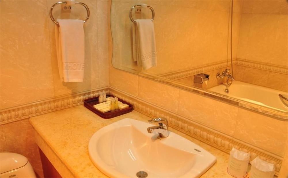 Yak Hotel Lhasa Ngoại thất bức ảnh
