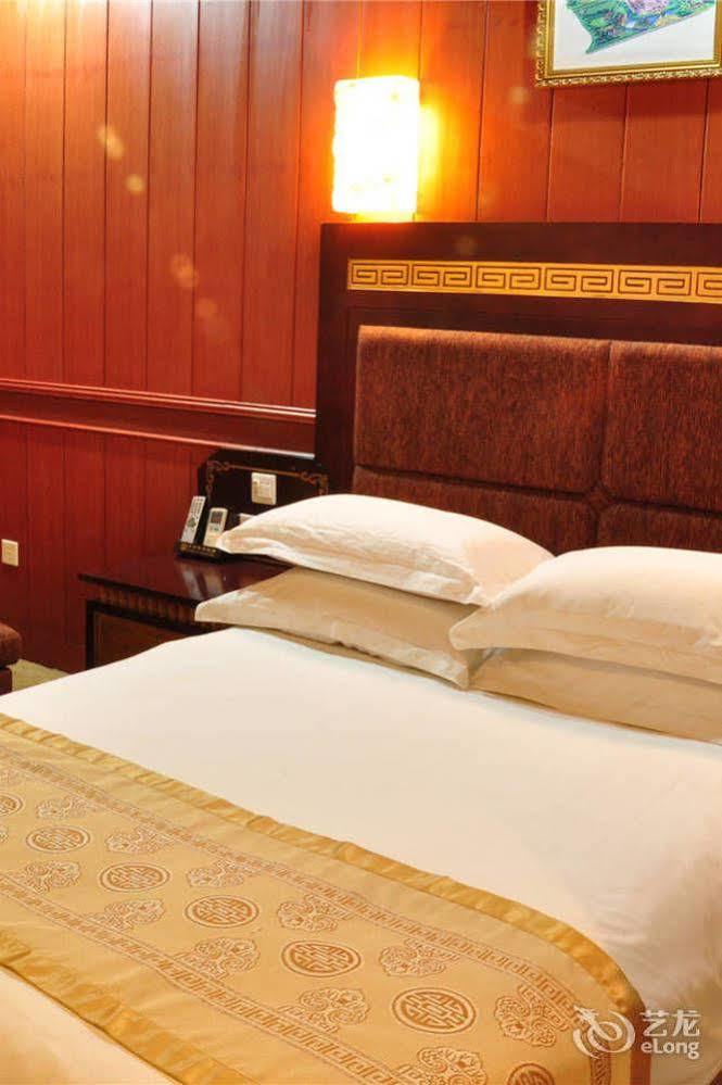 Yak Hotel Lhasa Ngoại thất bức ảnh
